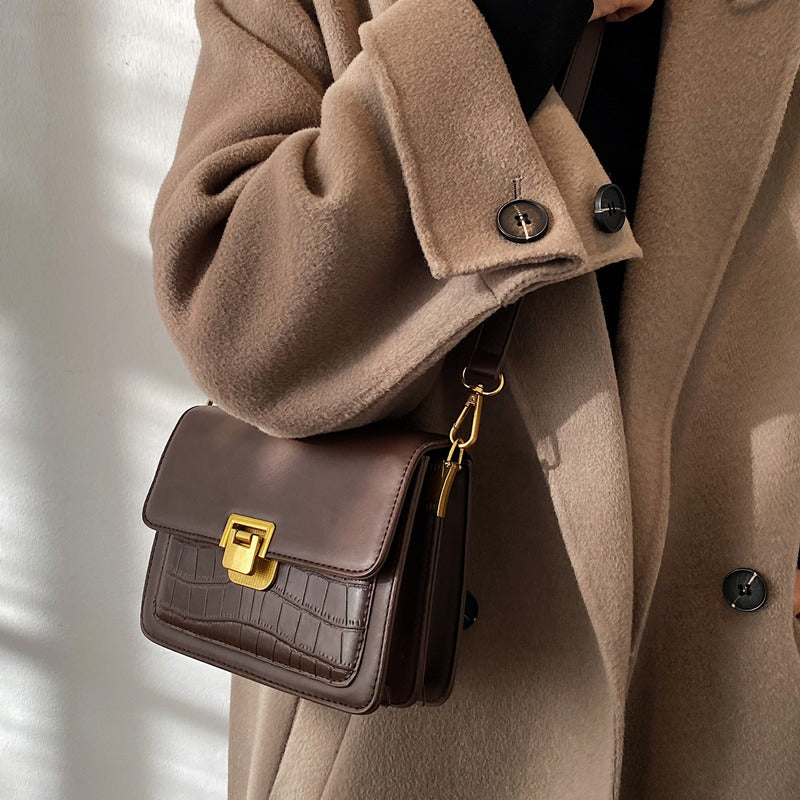 Bolso de hombro elegante