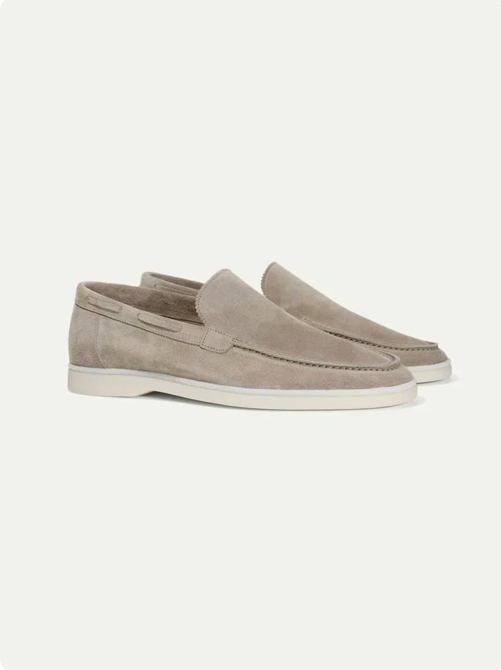Mocasín de ante gris claro