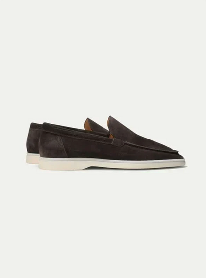 Mocasín de ante chocolate