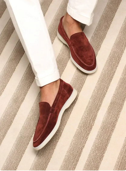 Mocasín de ante burdeos