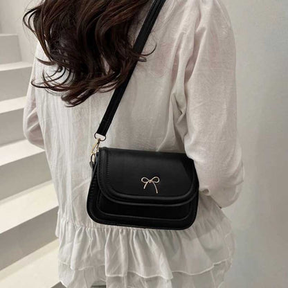 Mini bolso con lazo