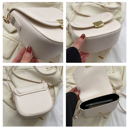 Bolso con botón dorado