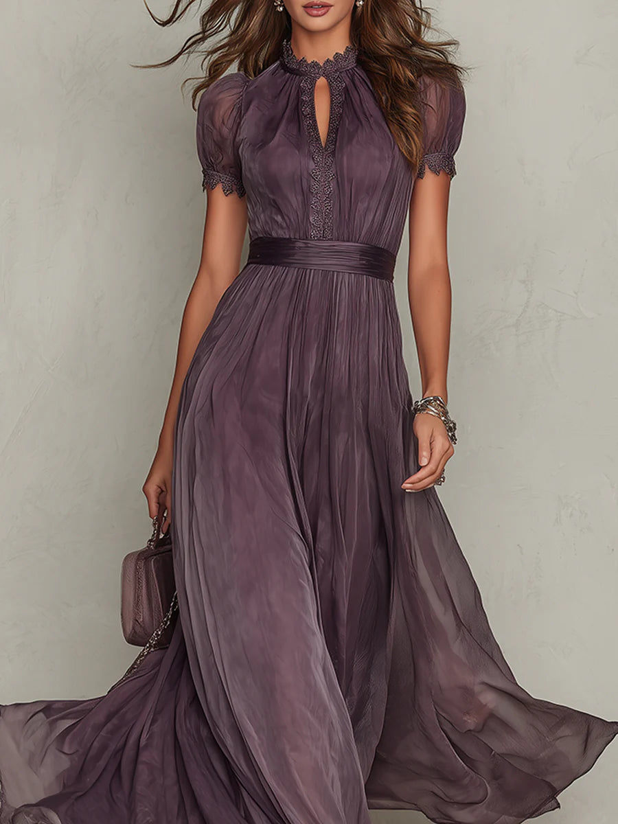 Flavia™ | Vestido largo morado con escote en gota y borde de encaje de chifón