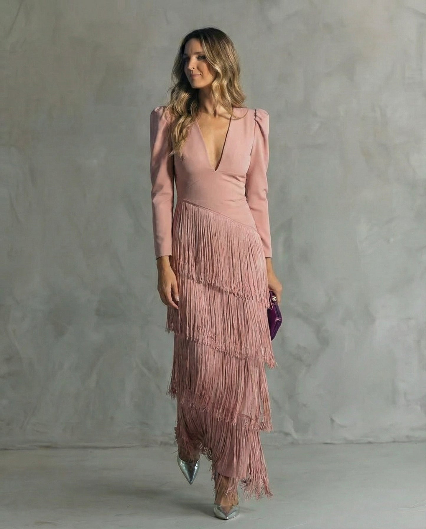 Alessia™ | Elegante vestido midi con mangas con flecos