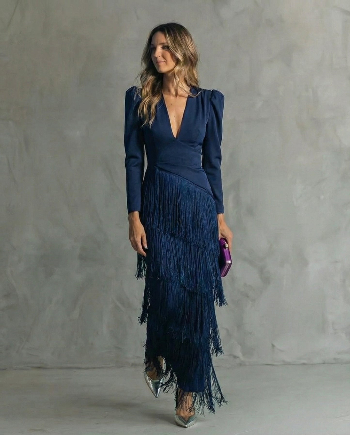 Alessia™ | Elegante vestido midi con mangas con flecos