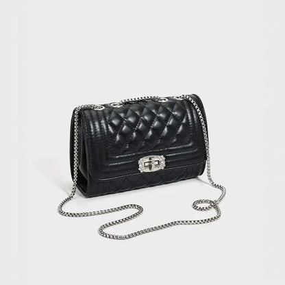 Bolso acolchado con cadena